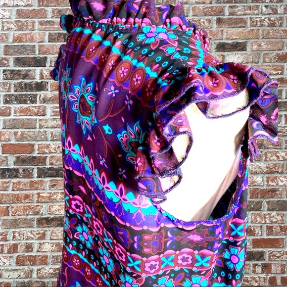 Ali &Kris sheer blue & purple floral, ruffled top / S / Excellent condition - Picture 4 of 6